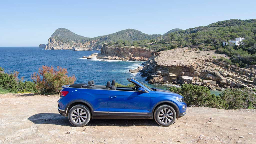 senderismo acantilados Ibiza coche de alquiler